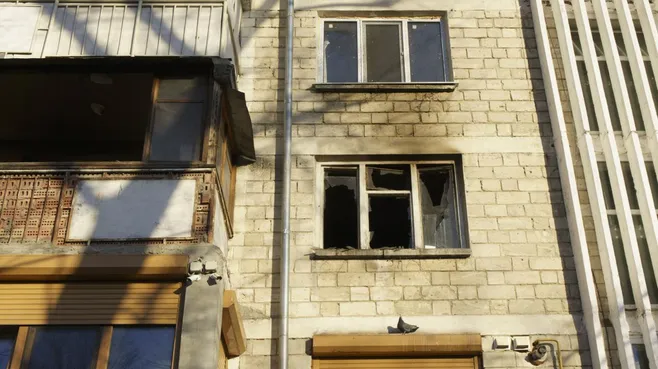БПЛА попал в жилой дом: собственники квартир рассказали об обстановке