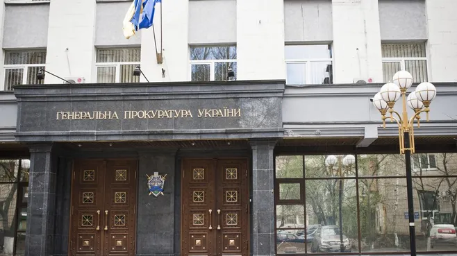 Скандал с генпрокурором Украины: политолог раскрыл, почему Кравченко покинул страну на служебном авто