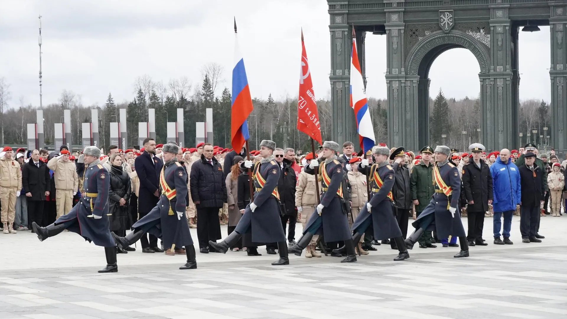 Минобороны России провело акцию «Послание Победителя: Связь поколений 1945-2045» в Одинцовском