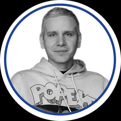 Антон Антипин