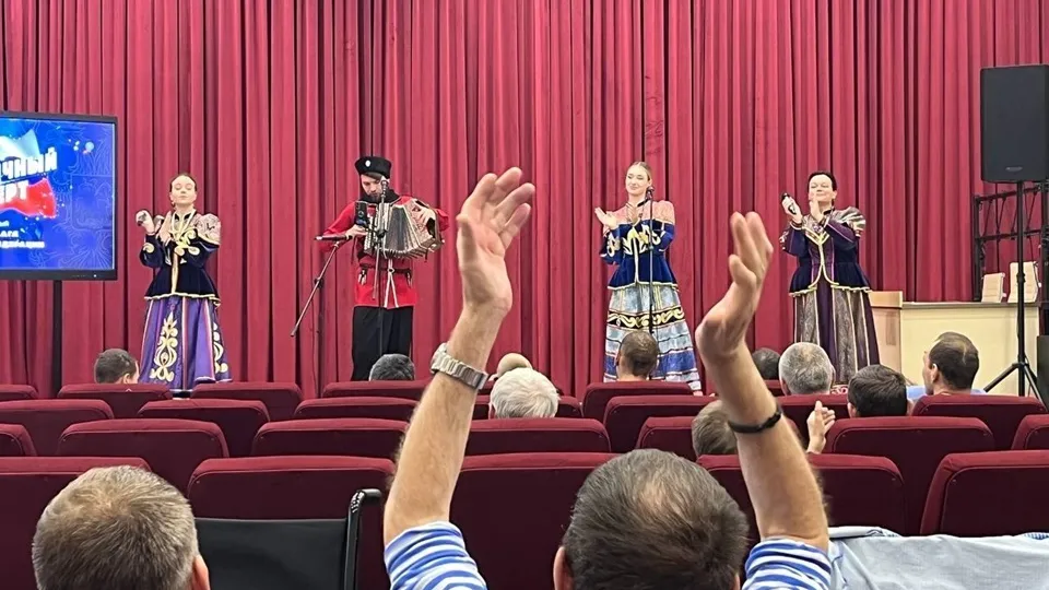 Фото: ансамбль казачьей песни «Кладезь»
