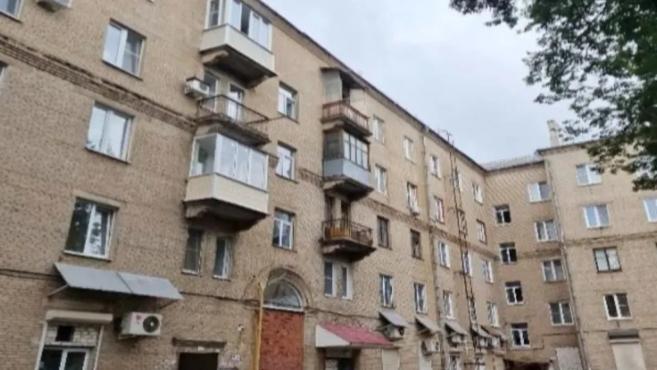 Фасад дома 2 по улице Мира до ремонта. Фото: пресс-служба Министерства жилищно-коммунального хозяйства Московской области