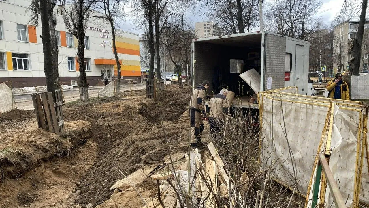 Лопаты, грабли и теплотрассы: в Городском округе Пушкинский началась масштабная весенняя уборка территорий