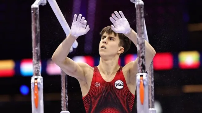 Российские гимнасты завоевали серебро чемпионата мира и квалифицировались на Олимпиаду