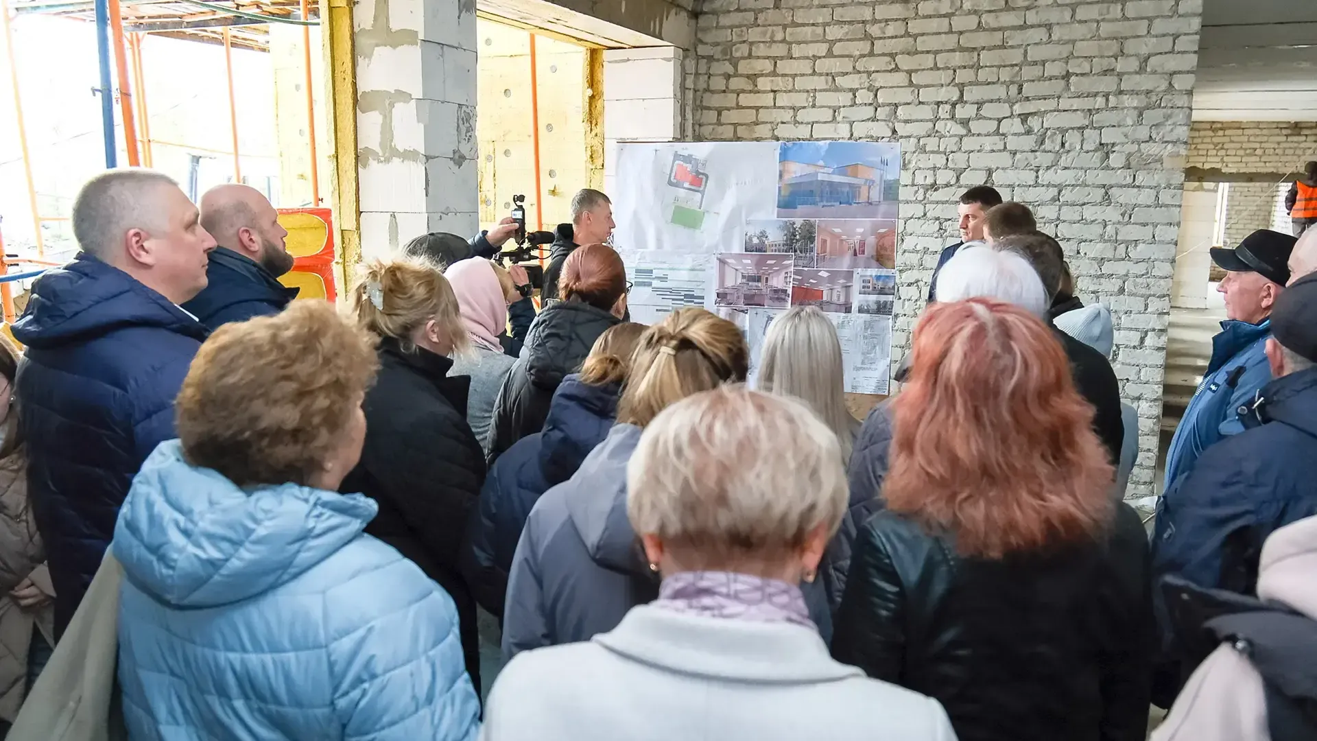В Павлово-Посадском округе новые классы, спортзал и площадка на улице: как проходит ремонт в Кузнецовской школе