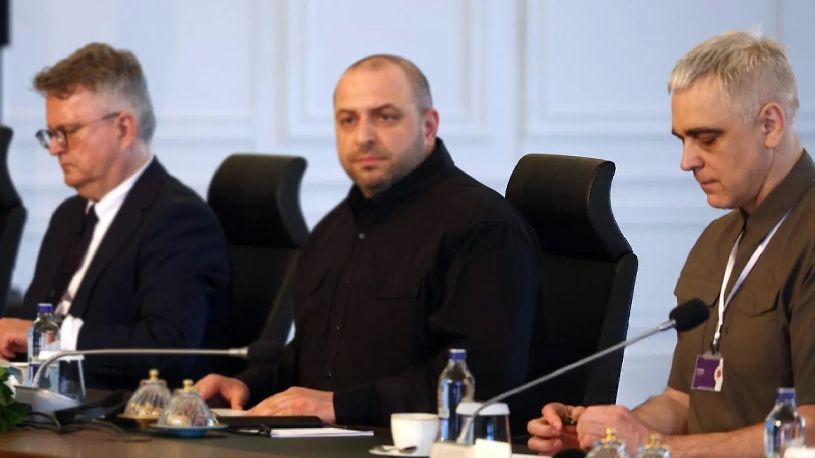 Александр Поклад (крайний справа) на переговорах между делегациями России и Украины, Стамбул, 2025 год. Александр Рюмин