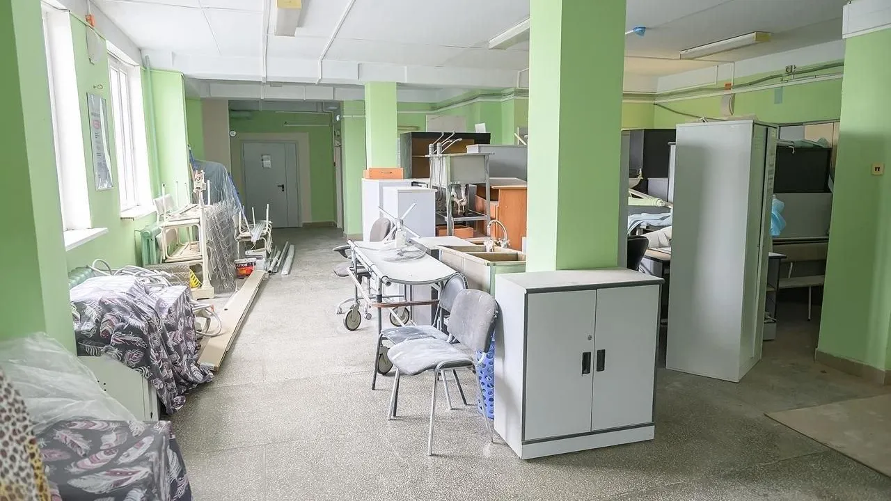 Цифровая лампа для глаз и новые этажи: в Подольске возвращают к жизни поликлинику 1997 года