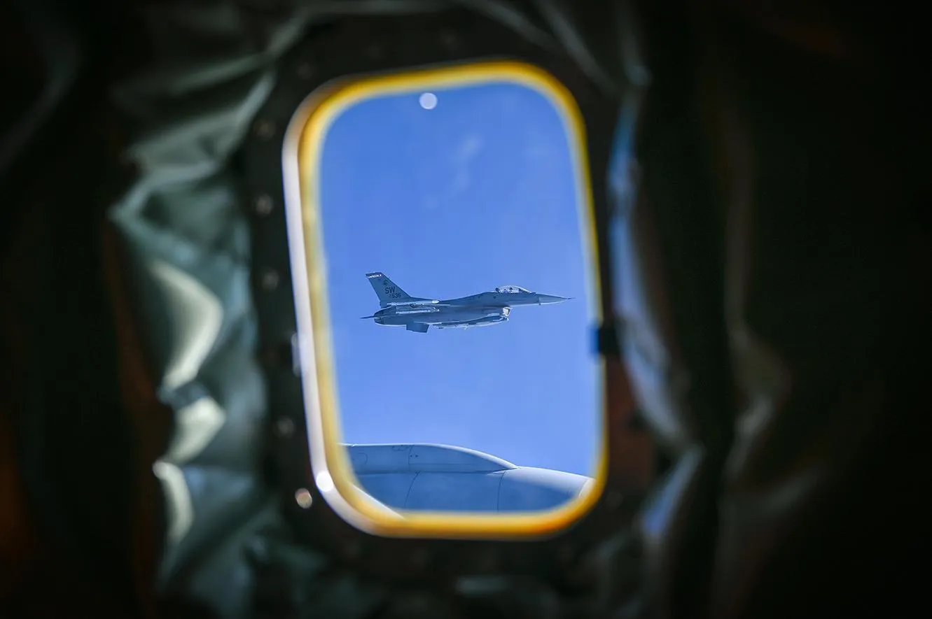 Senior Airman Steven Cardo / Keystone Press Agency
