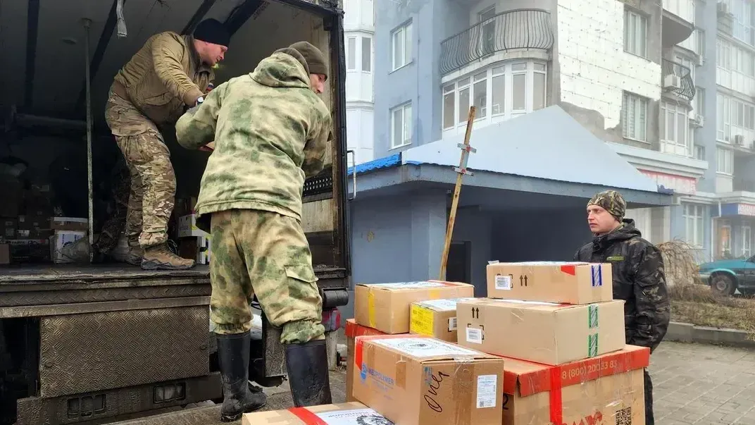 Дорога длиной в четыре часа: волонтеры из Подмосковья — о том, как уходят от БПЛА и везут самое нужное