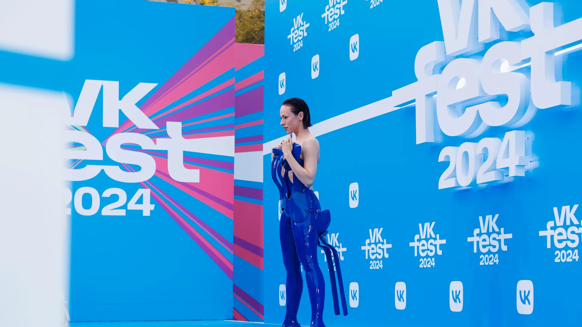 Катя IOWA на VK Fest -2024 в московских "Лужниках"