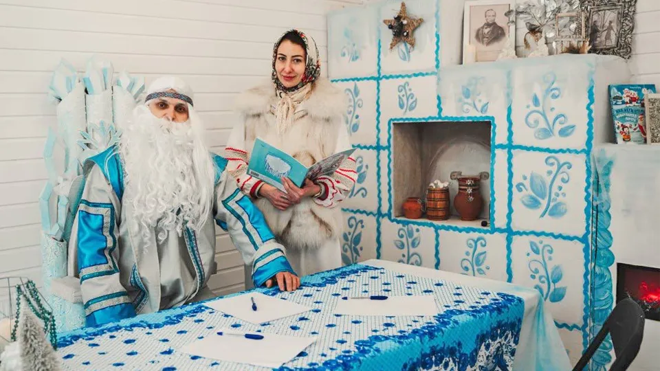 Резиденция Мороза Ивановича в парке Свердловский. Фото: пресс-служба администрации г.о. Лосиино-Петровский