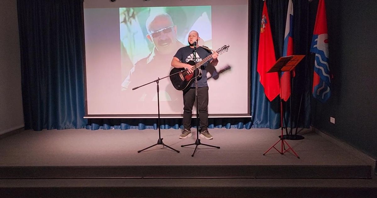 Коллектив «Поющая строка» посвятил концерт творчеству Александра Розенбаума - REGIONS.ru