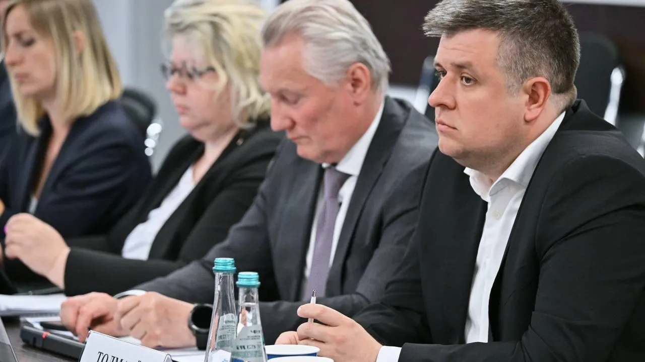 Новые школы, ₽267 млрд на медицину и доходы от акцизов: депутат Толмачев — об исполнении бюджета Подмосковья