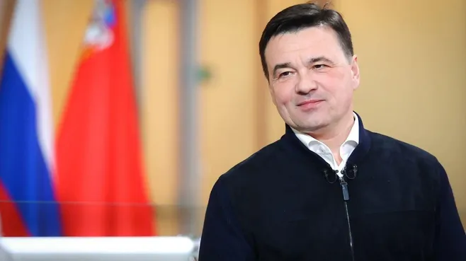 Губернатор Воробьев присвоил почетные звания подмосковным педиатрам