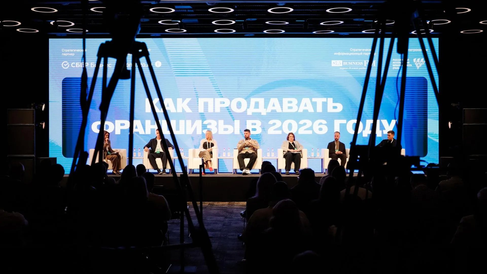 Не номер, а впечатление: как гостиничный бизнес продает эмоции — рассказывает президент Cosmos Hotel Group
