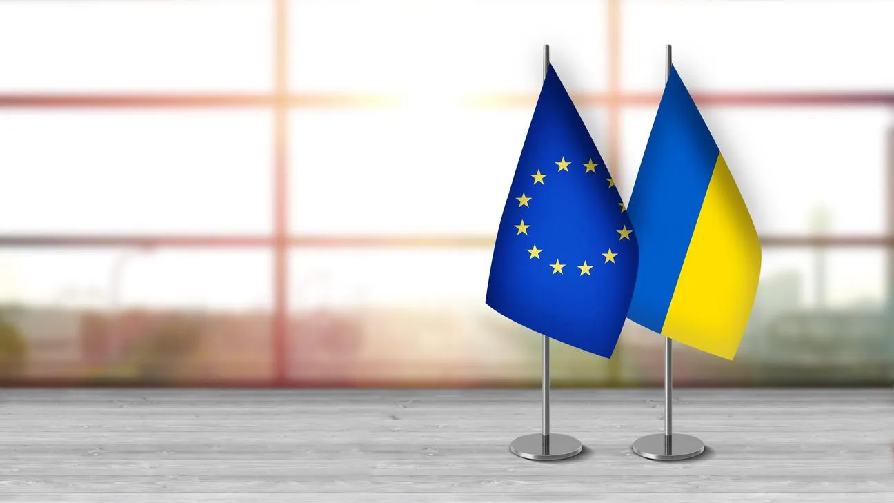 Геополитический гибрид: историк раскрыл, почему Украину не пускают в дом, но оставляют на посту