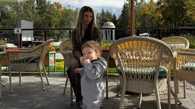 Трусова рассказала, как ее годовалый сын помогает справиться с нервами перед прокатом