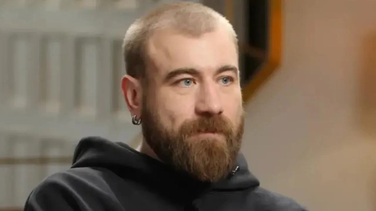 «2,4 млн рублей долга и иски»: звездного стилиста Николая Овечкина потребовали признать банкротом
