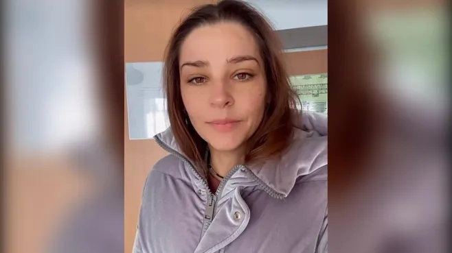 «Это мама на работе»: Глафира Тарханова показала отдых в Сочи и пошутила о себе