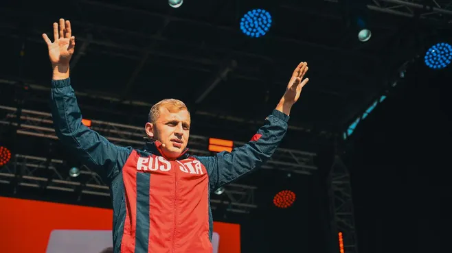 Чемпион мира Александр Зарубин провел мастер-класс для воспитанников подмосковного центра «Авангард»
