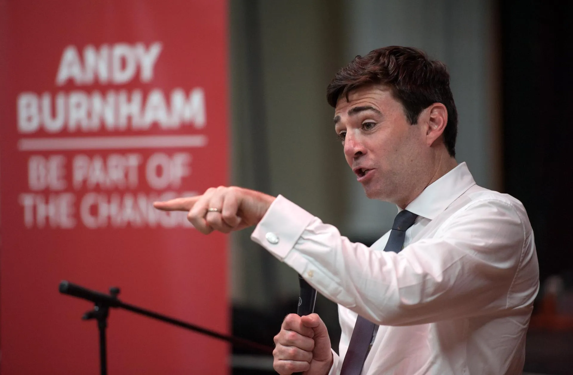 Simon Chapman/ZUMAPRESS.com