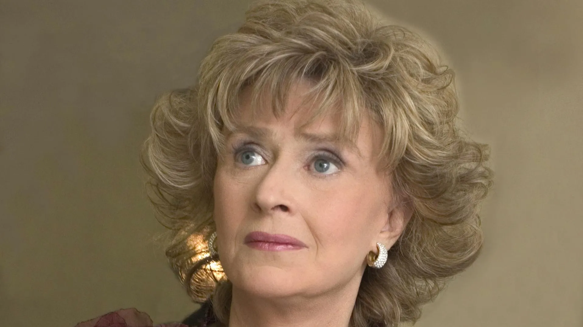 Natalya Loginova/Russian Look