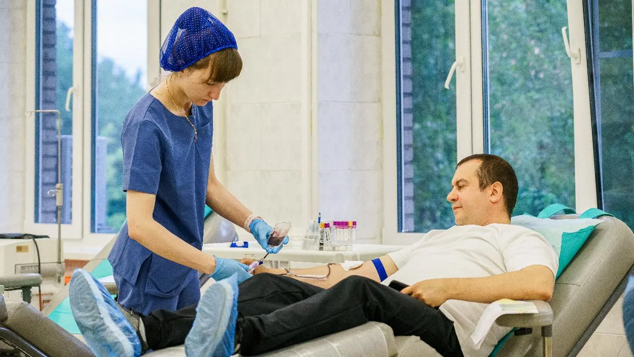 Жители Подмосковья в июле смогут сдать кровь в рамках 13 выездных акций Центра крови