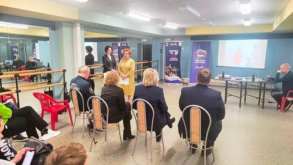 «Знамя над Рейхстагом»: в Химках общественник Миронов выступил на патриотической лекции