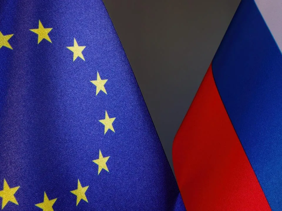 В Совфеде оценили шансы на сближение Европы с Россией после выборов в Германии и Франции