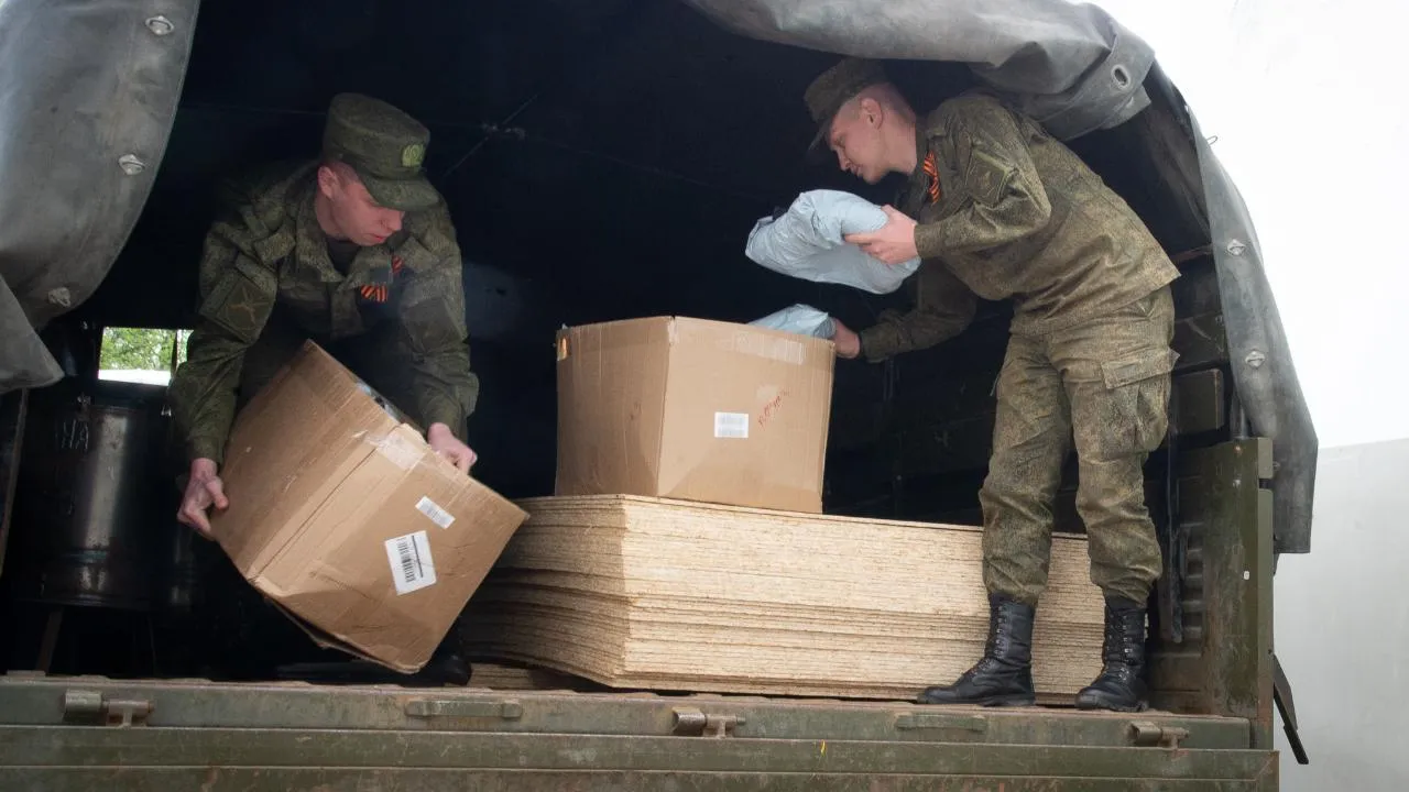Подмосковное отделение «Единой России» за месяц отправило участникам СВО более 270 тонн гумпомощи