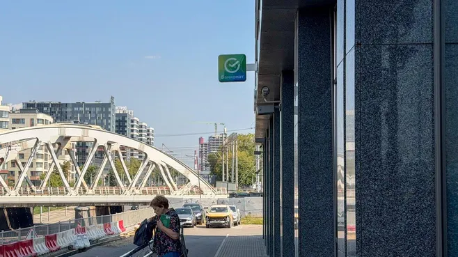 Покупка валюты против депозита: при каком курсе доллар победит рублевый вклад
