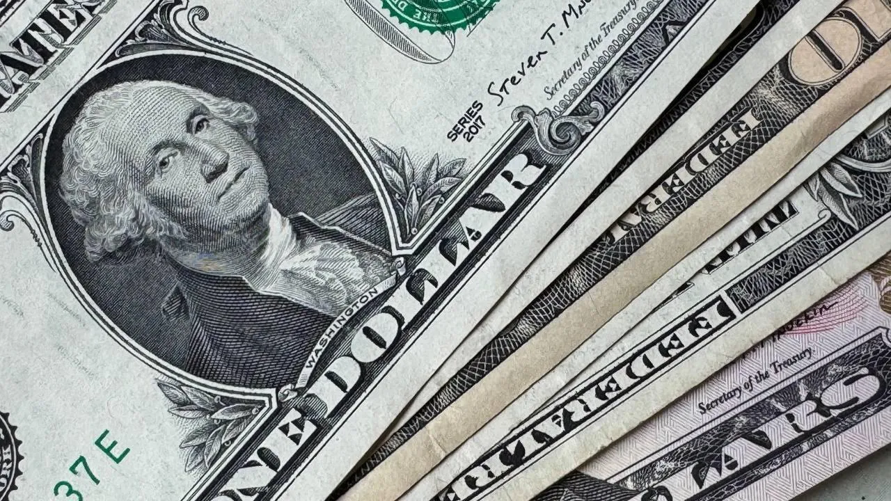 Госдолг США движется к $50 трлн: в России оценили риски для мира и страны
