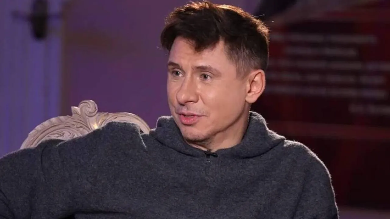 Резидента Comedy Club Батрутдинова заметили на сайте знакомств