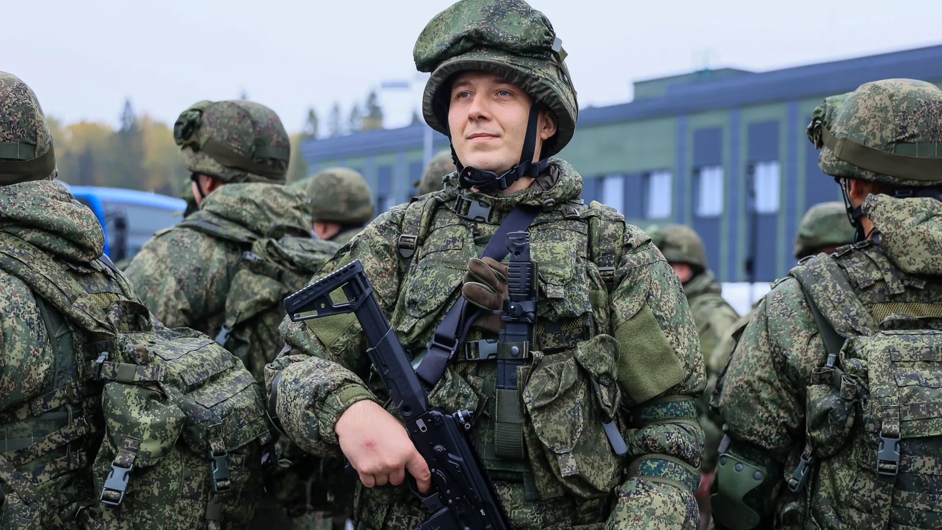 Константин Семенец