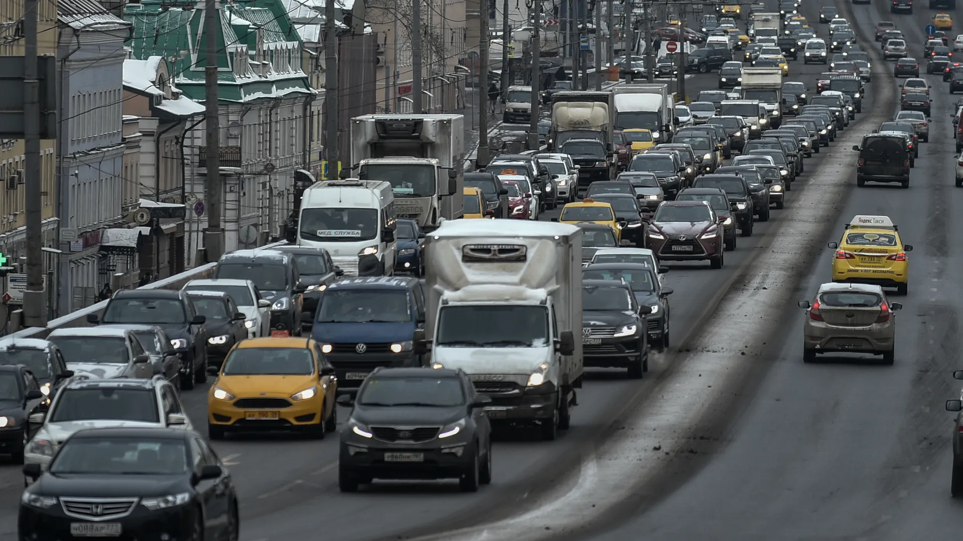 Безопасность на пять звезд: почему россияне массово пересаживаются на Jaecoo J6
