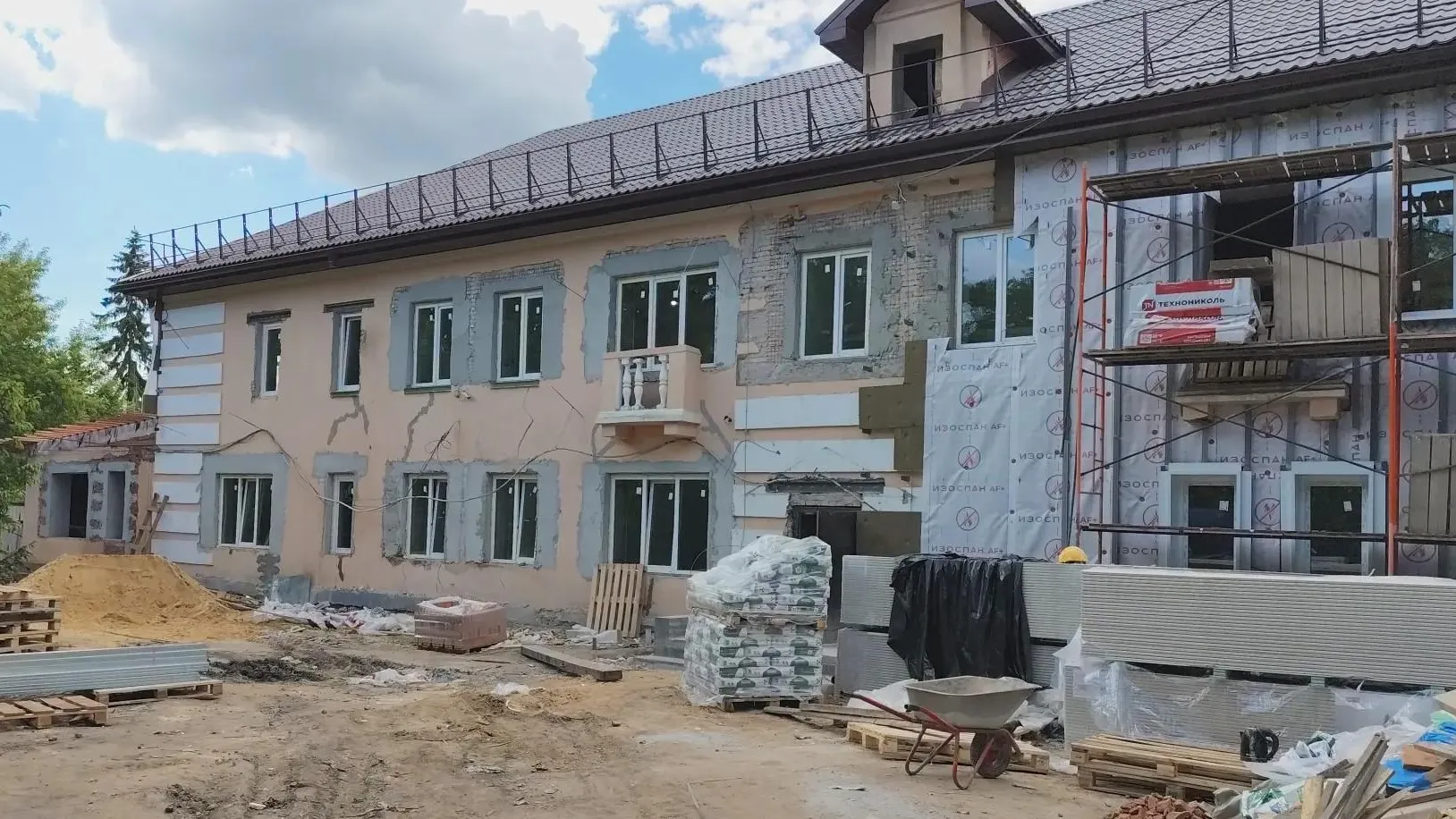 В Кашире на 60% завершили капремонт детской школы искусств