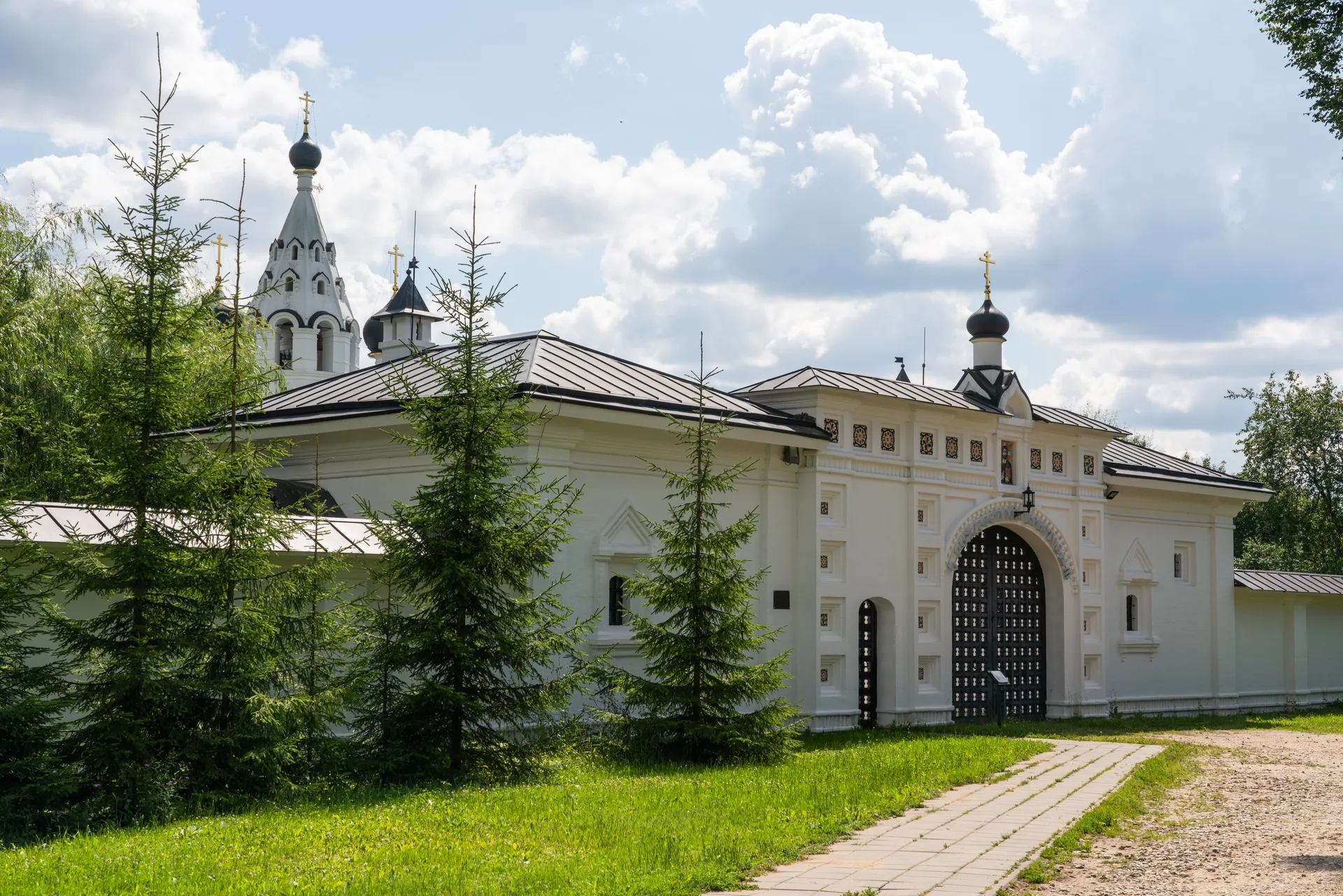 Верея. Церковь Входа Господня в Иерусалим
