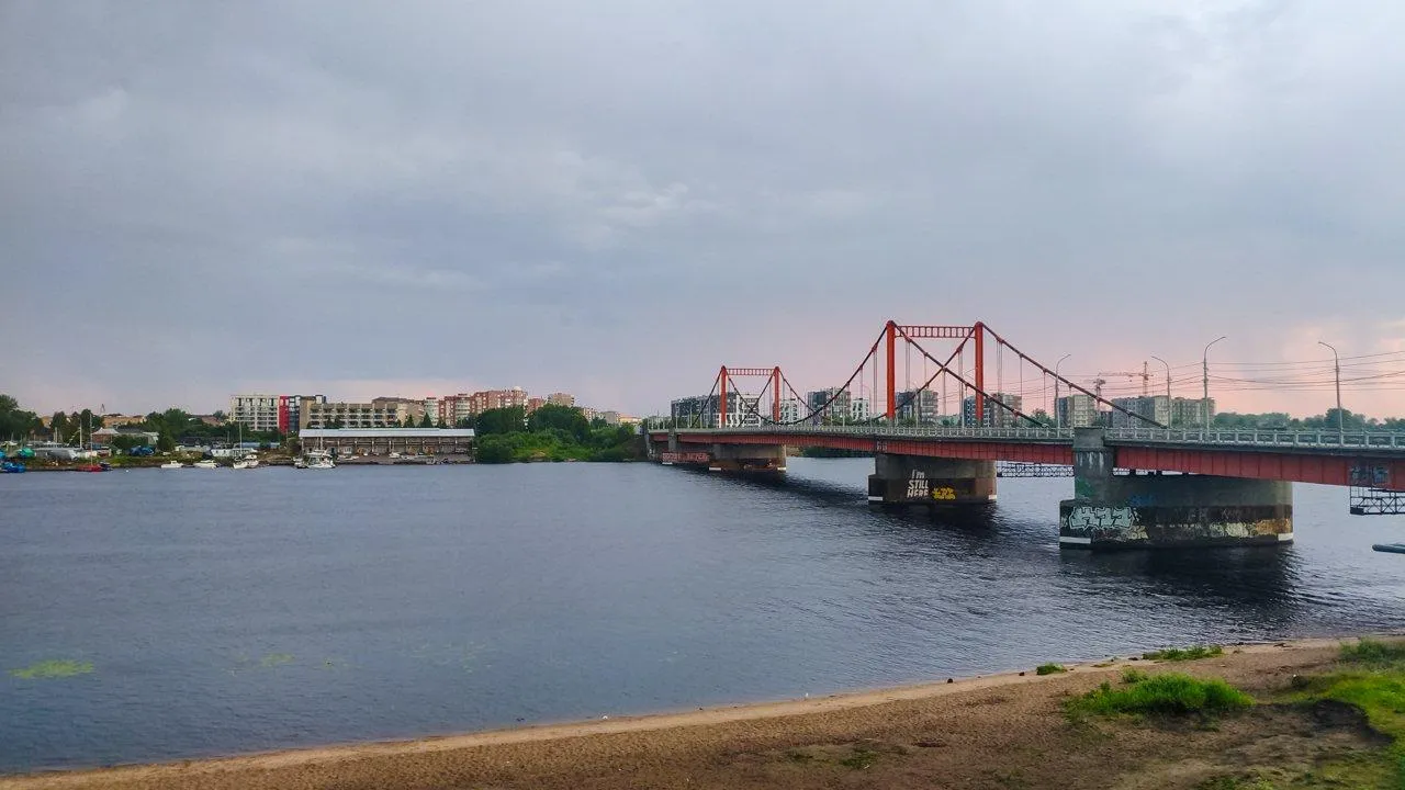 Вода в реках Подмосковья начинает остывать: прогноз Гидрометцентра для отдыха у водоемов