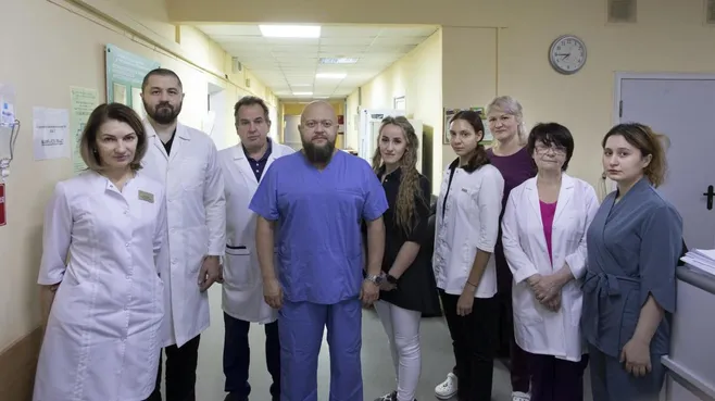 В Подмосковье спасли девушку, которая задыхалась из-за гигантской опухоли яичника, занимавшей всю брюшную полость