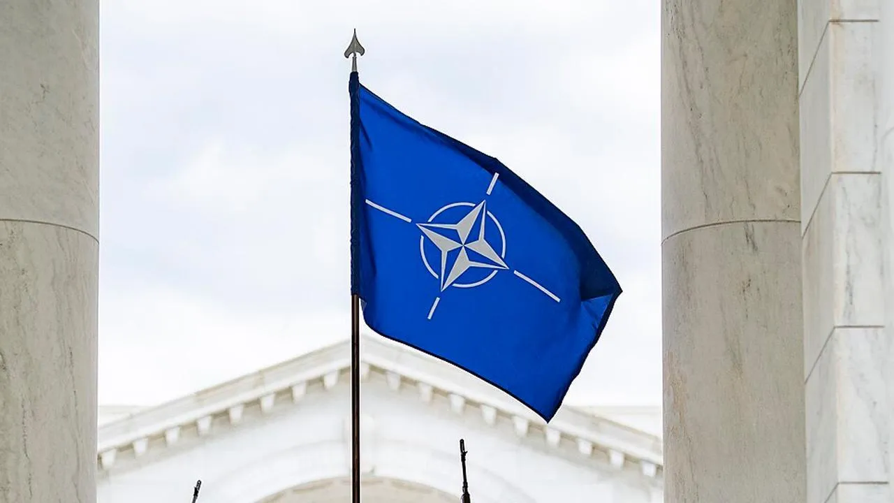 Кризис НАТО усиливается: как разногласия с США меняют будущее альянса уже сегодня