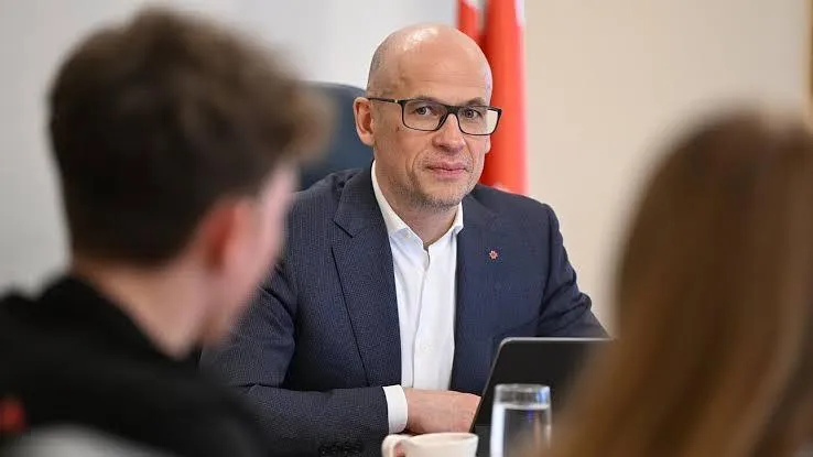 Администрация Главы и Правительства Удмуртской Республики