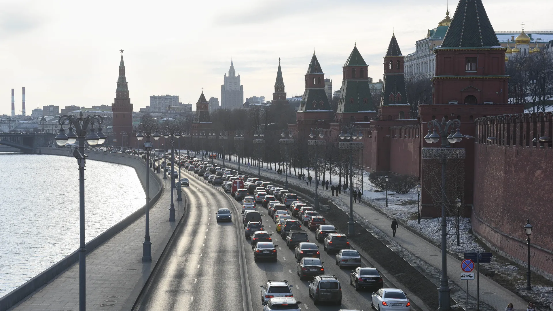 Весна в Москве