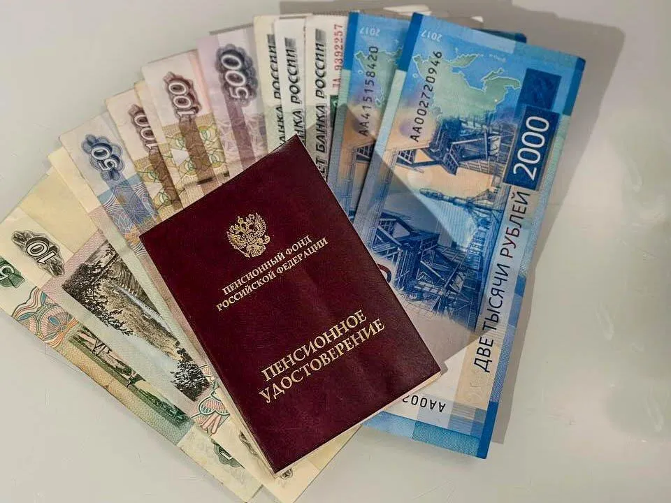 Пенсия своими руками: сколько откладывать самозанятому, чтобы жить на ₽90 тыс. в старости