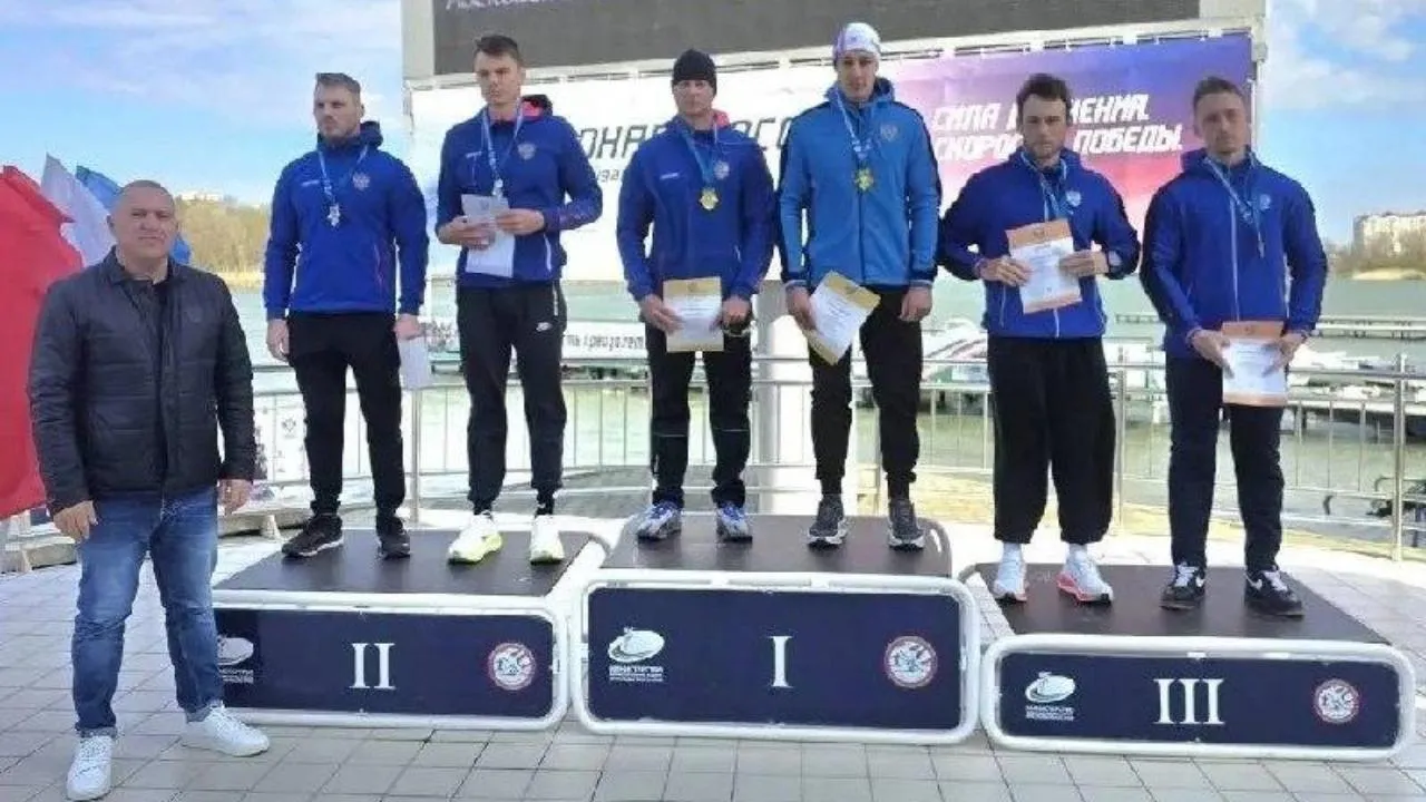 Подмосковные спортсмены завоевали 10 медалей на чемпионате и Кубке России по гребле на байдарках и каноэ