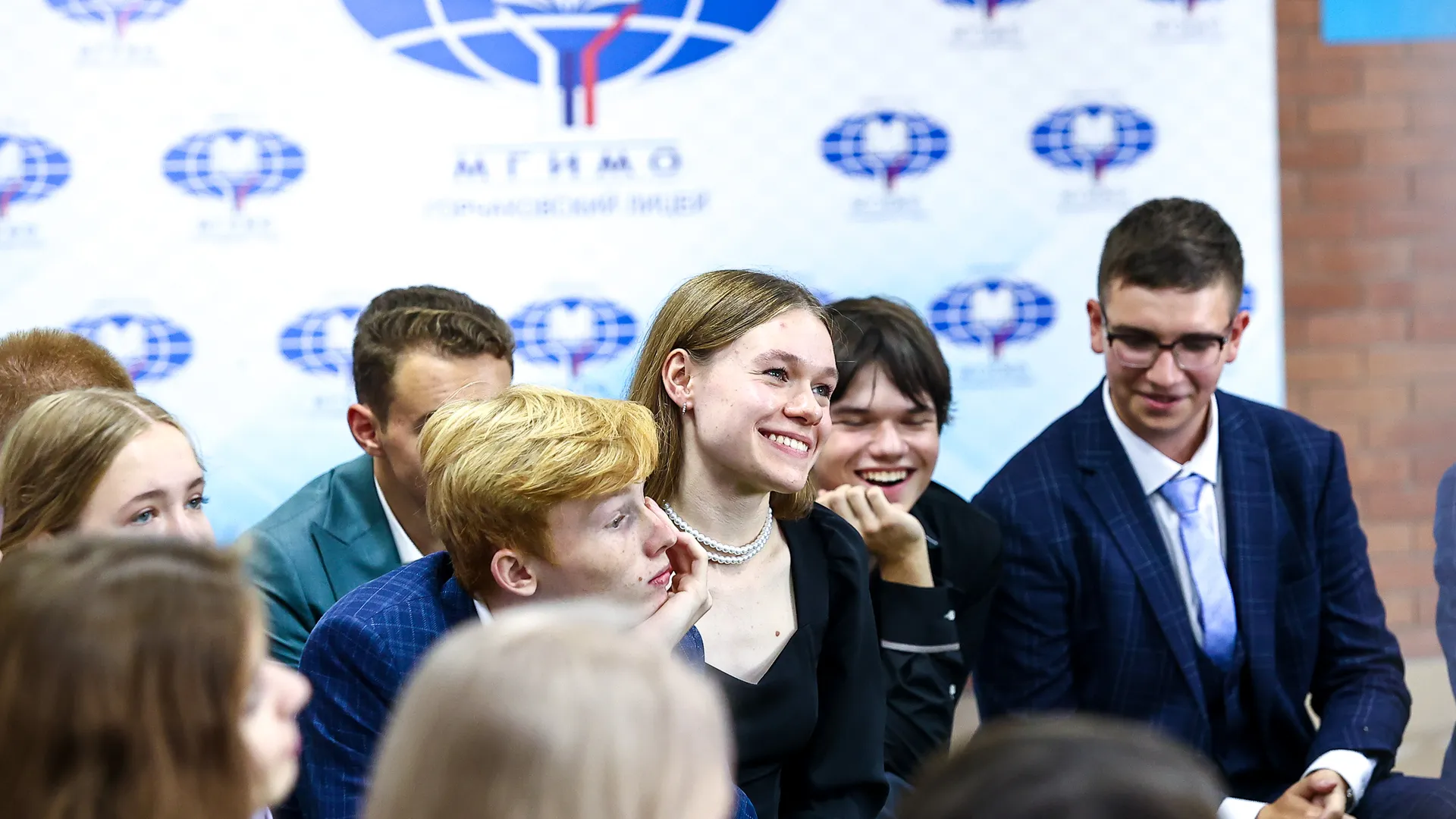 Встреча Губернатора Подмосковья со 100-балльниками, победителями и призерами Всероссийской олимпиады школьников