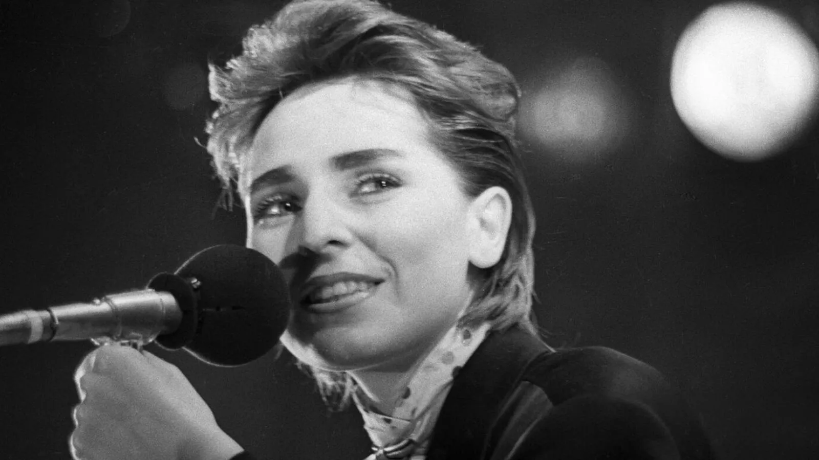 Жанна Агузарова, 1987 год. В. Астафьев