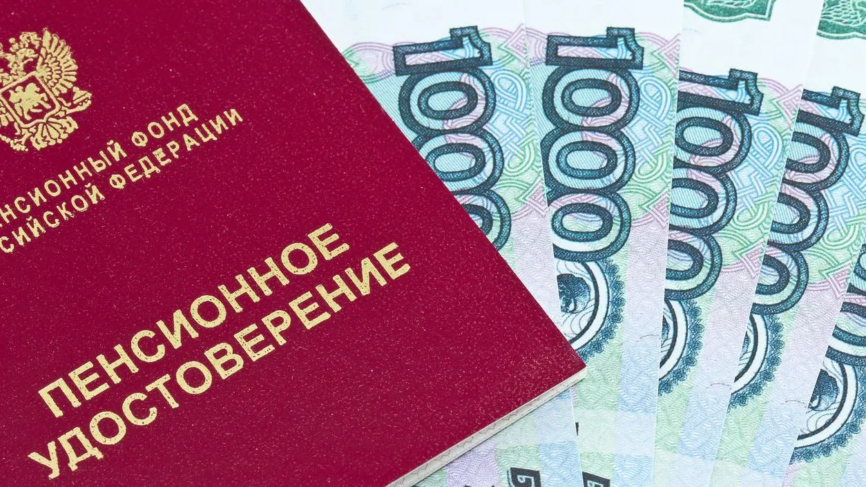 «Северные миллиарды». Средний размер выплат работающим пенсионерам в Ненецком АО достиг почти 35 тысяч рублей