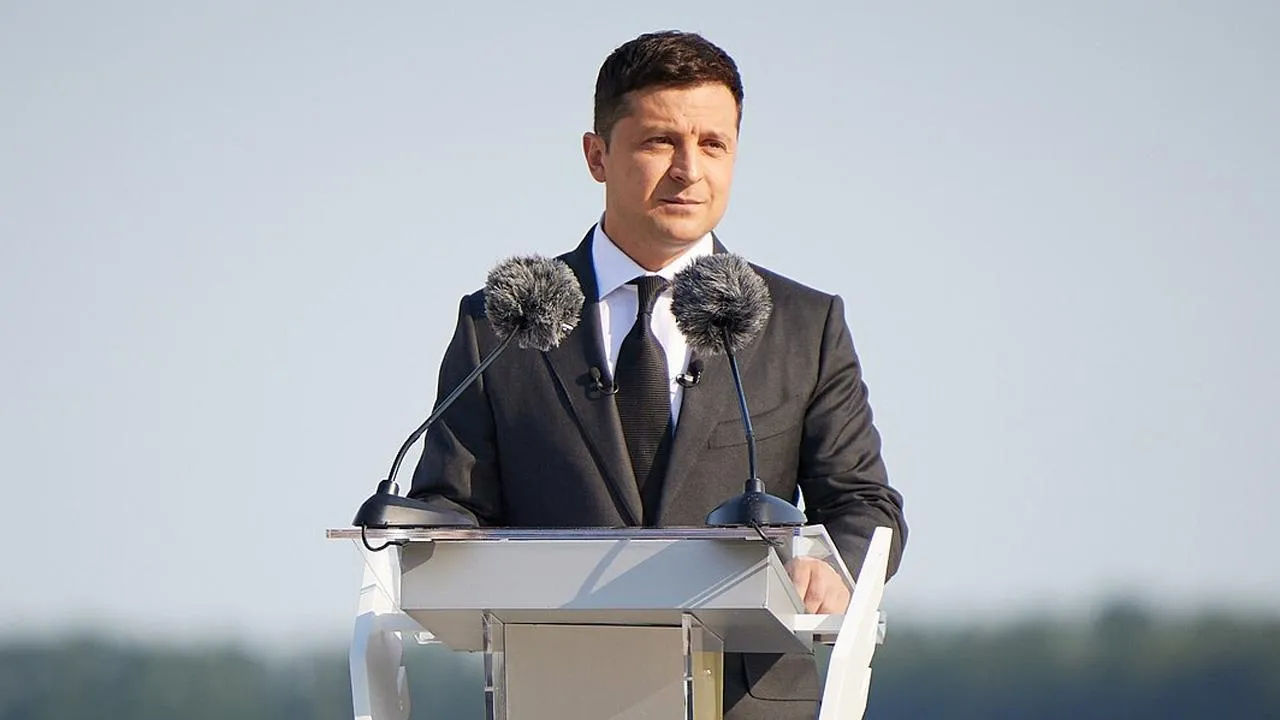 «Зеленский будет тянуть до последнего»: в Совфеде РФ оценили шансы проведения выборов на Украине