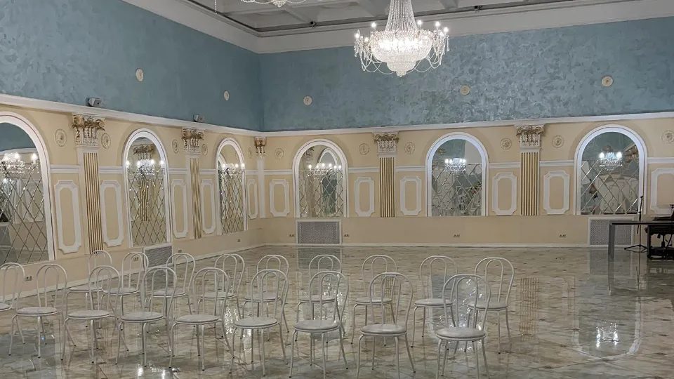 Зеркальный зал в Доме культуры «Металлург». Фото: Отделе ЗАГС по г.о. Ступино