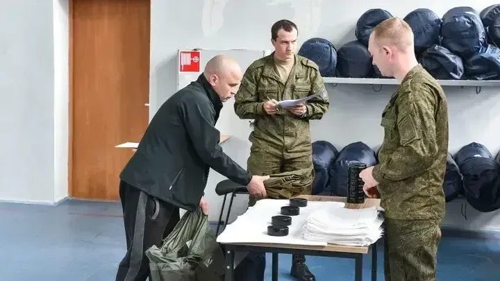 Жителям Подмосковья напомнили о работе центра отбора на военную службу по контракту